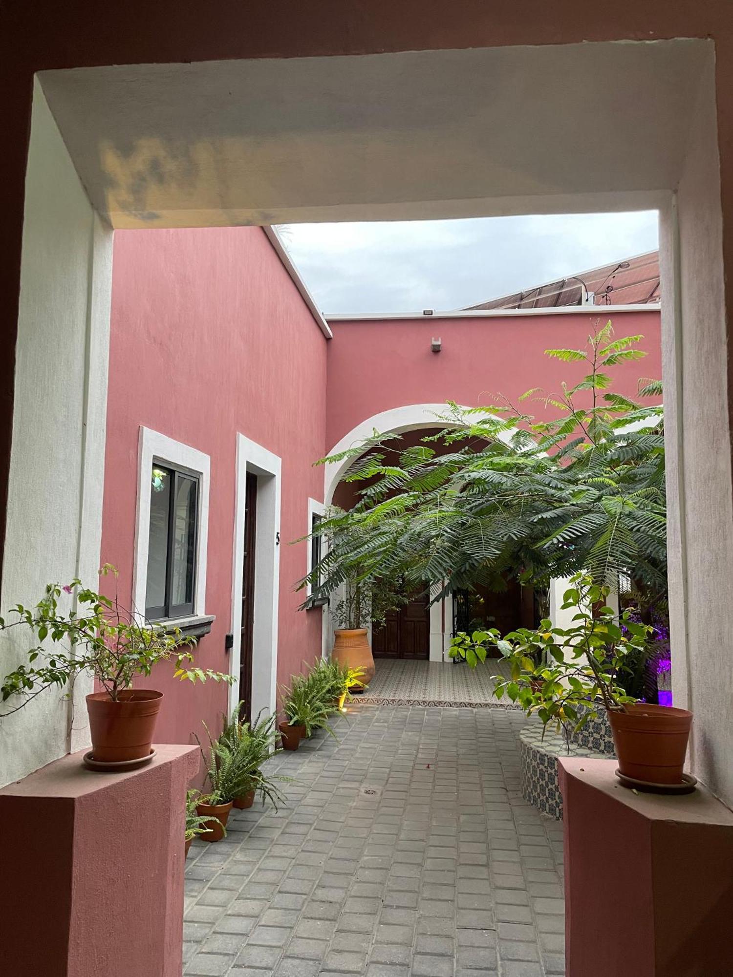 Quinta La Perla Hostel Guadalajara Luaran gambar