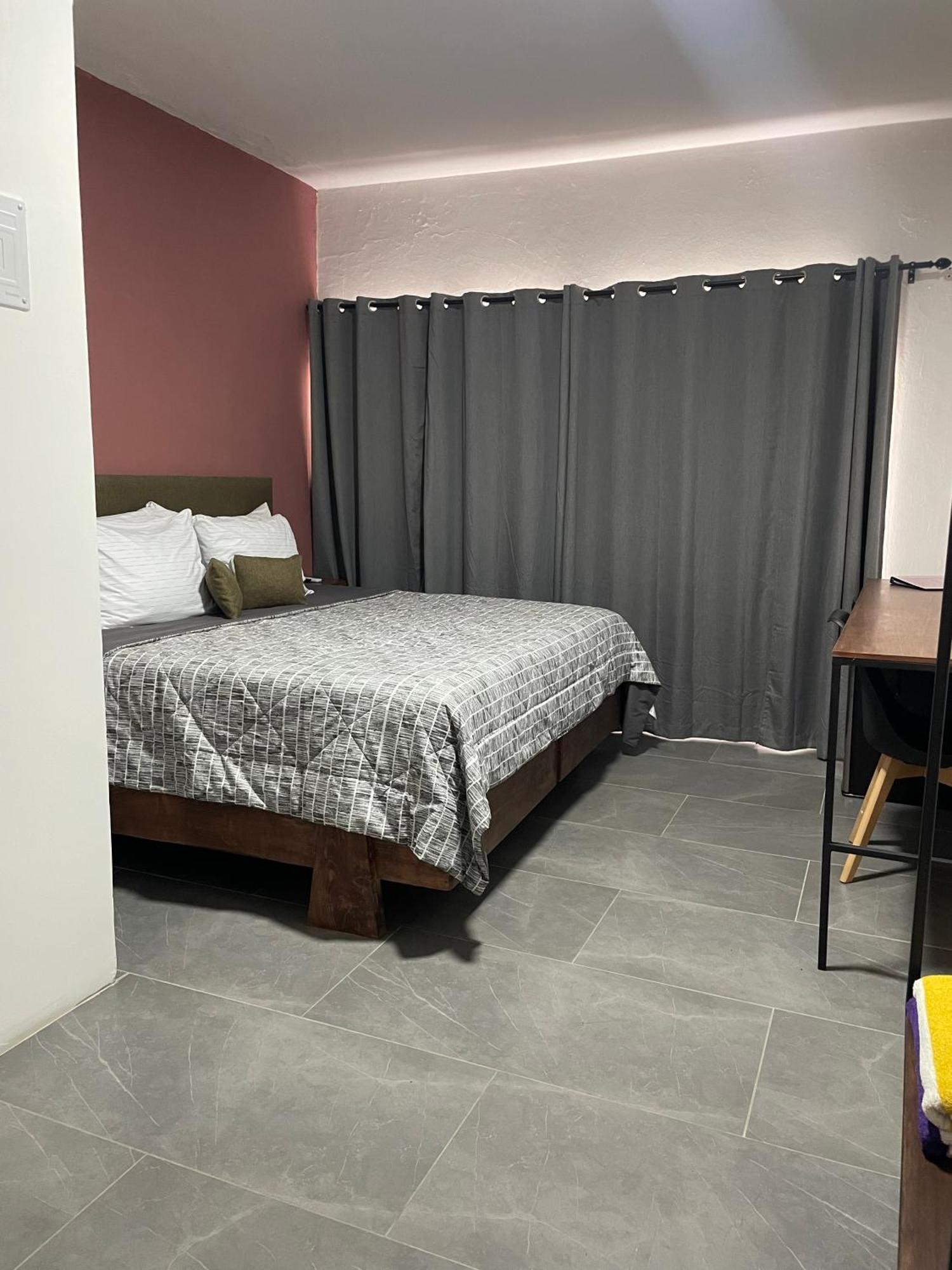 Quinta La Perla Hostel Guadalajara Luaran gambar
