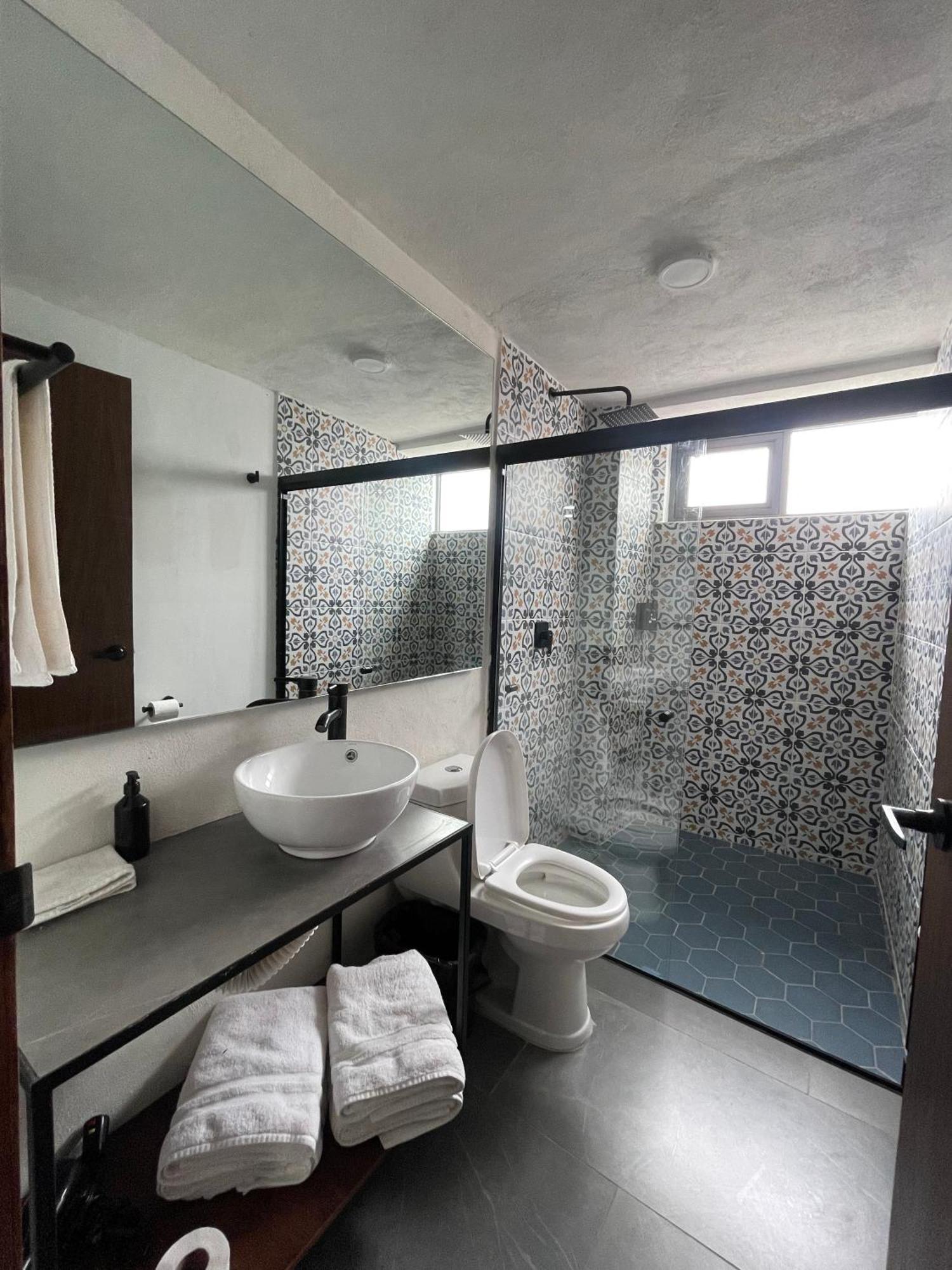 Quinta La Perla Hostel Guadalajara Luaran gambar
